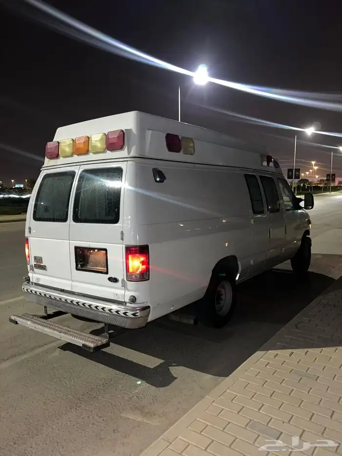 فورد اسعاف 2005 F350 4