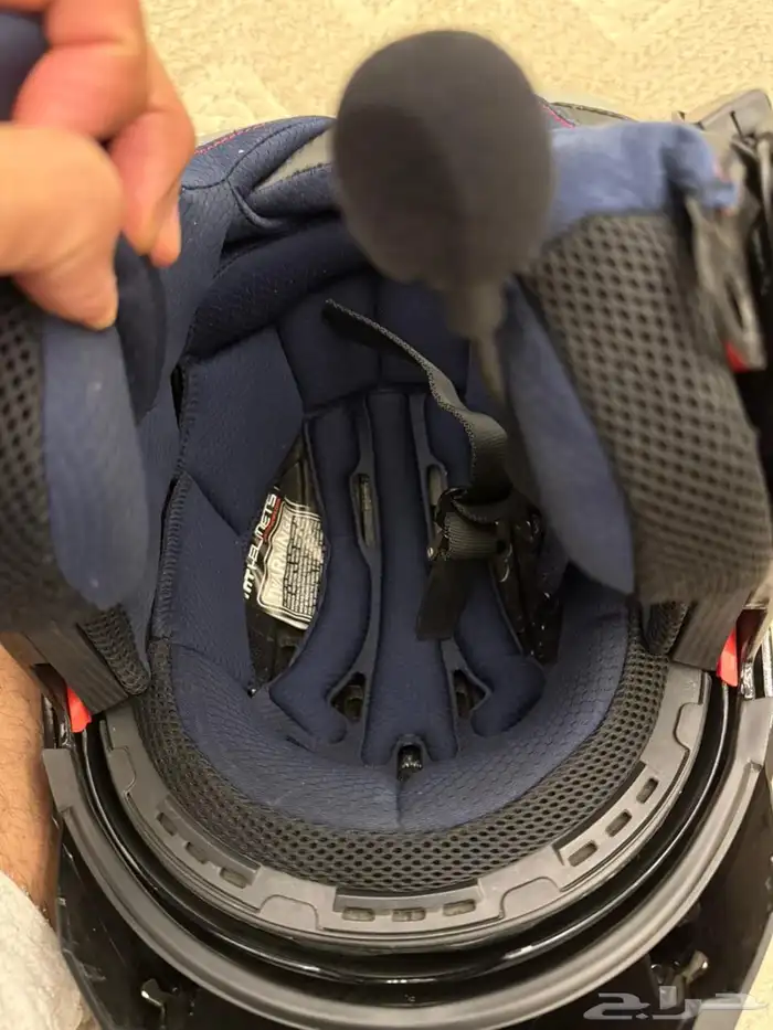 خوذة MT Helmet شبه جديده مقاسL سعر البيع 300 ريان غير قابل 2