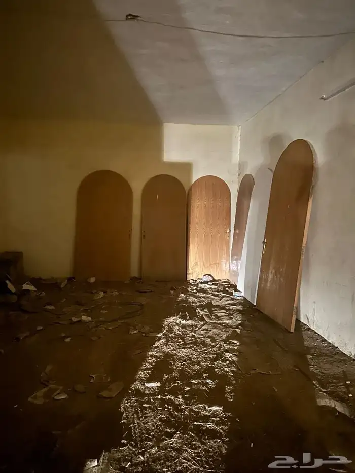 غسالات خزف وبيبان خشب سنديان للبيع 3