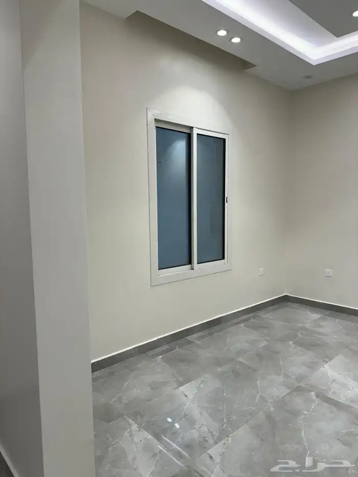 شقة للإيجار بحي الصواري 5