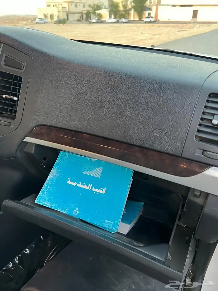 جيب باجيرو ربع 2014 ابيض 24