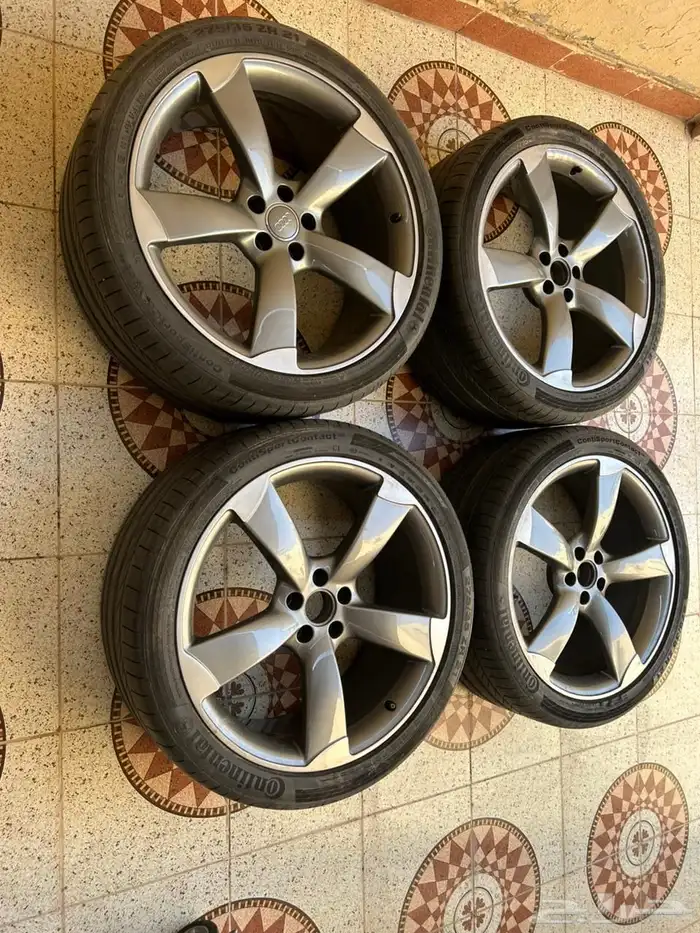 جنوط اودي A8مراوح 0