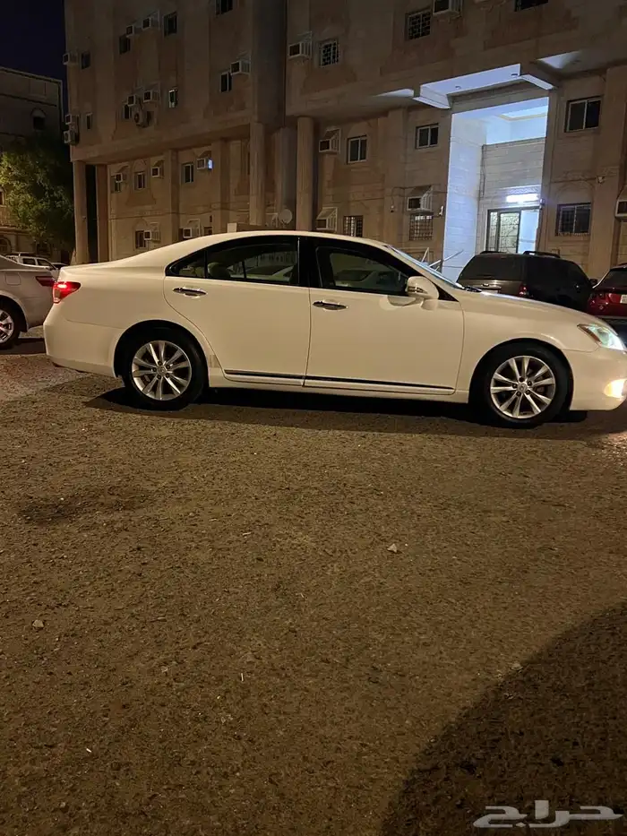 لكزسES نظيفه 350 0