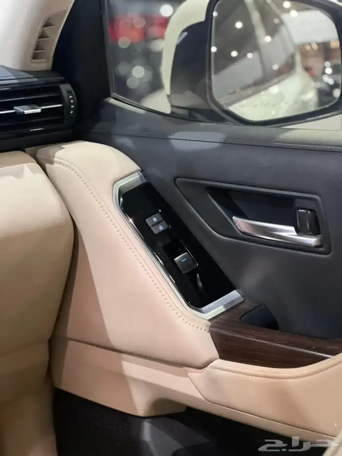 تويوتا لاندكروزر 2024 19