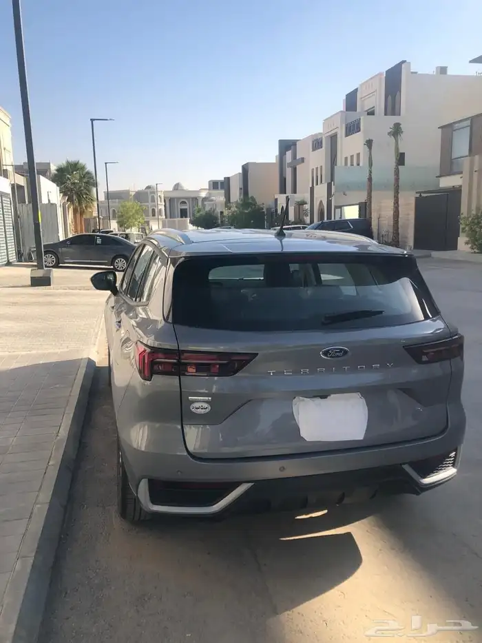 فورد تيريتوري 2025 ستاندرد 1