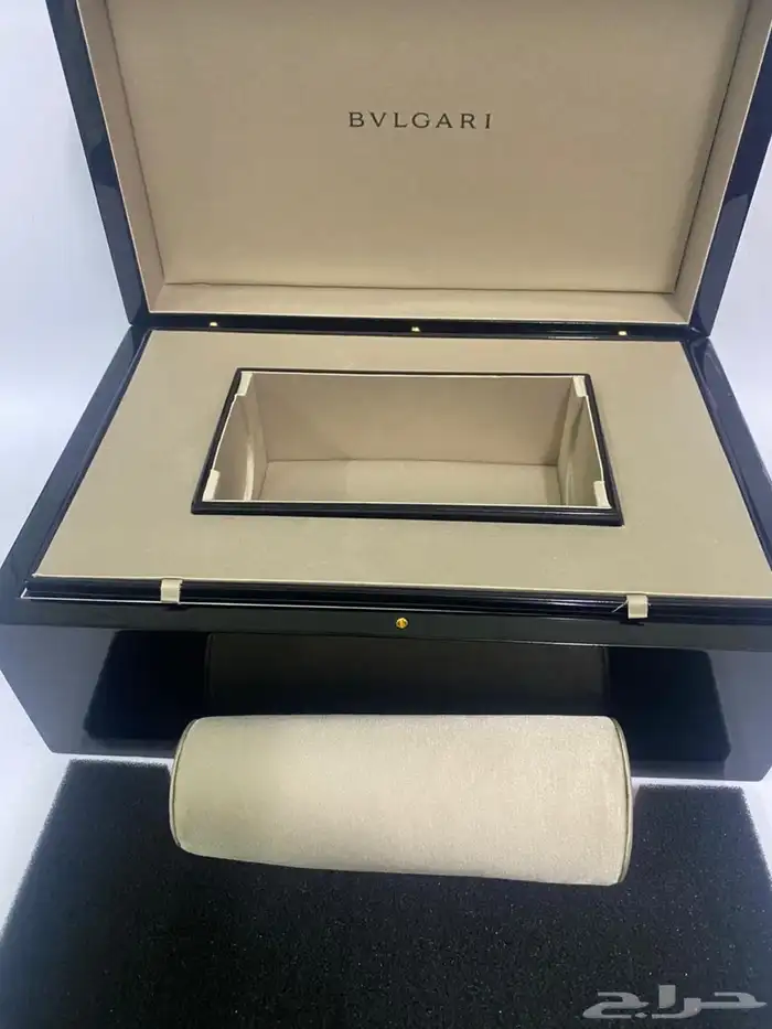 صندوق مجوهرات و اكسسورات ماركة bvlgari اصلي 3