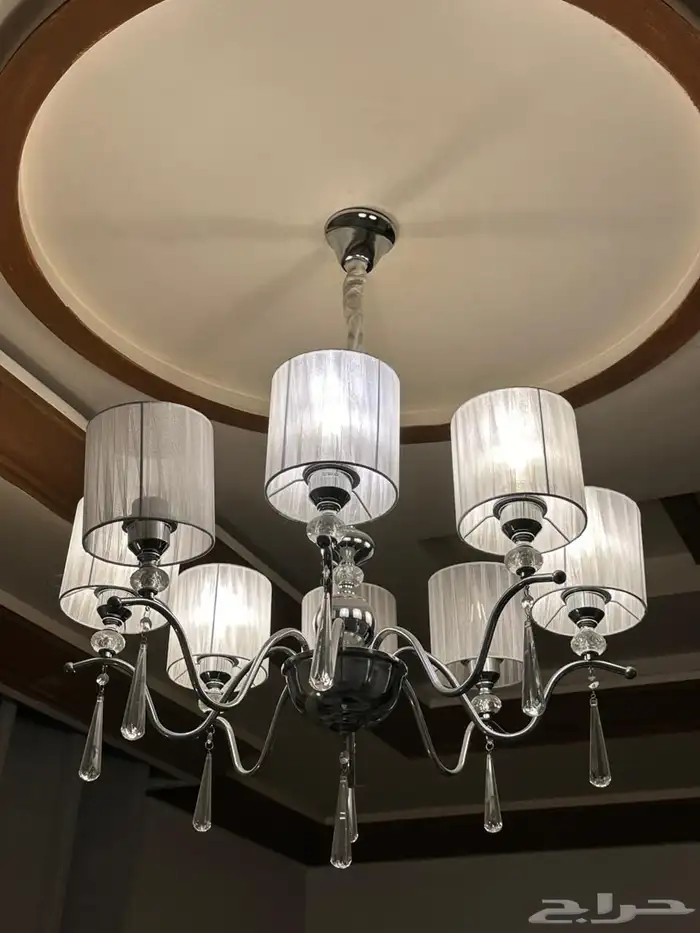 نجفة 8 انوار شبه جديدة 0