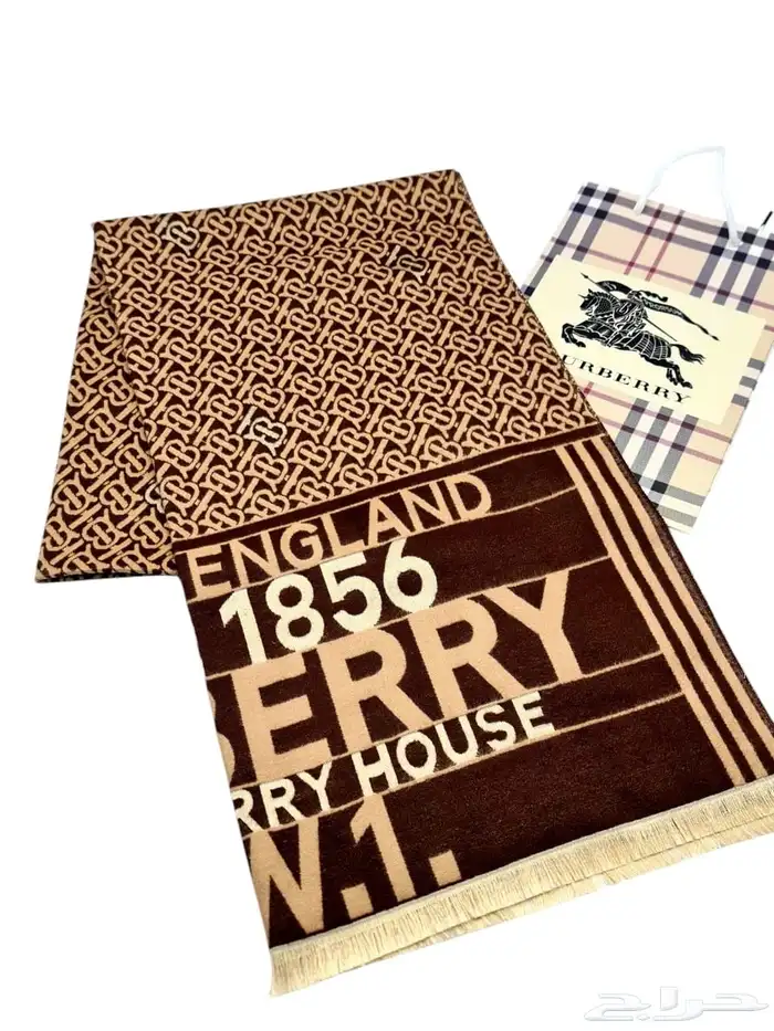 اسكارفات فخمة 1