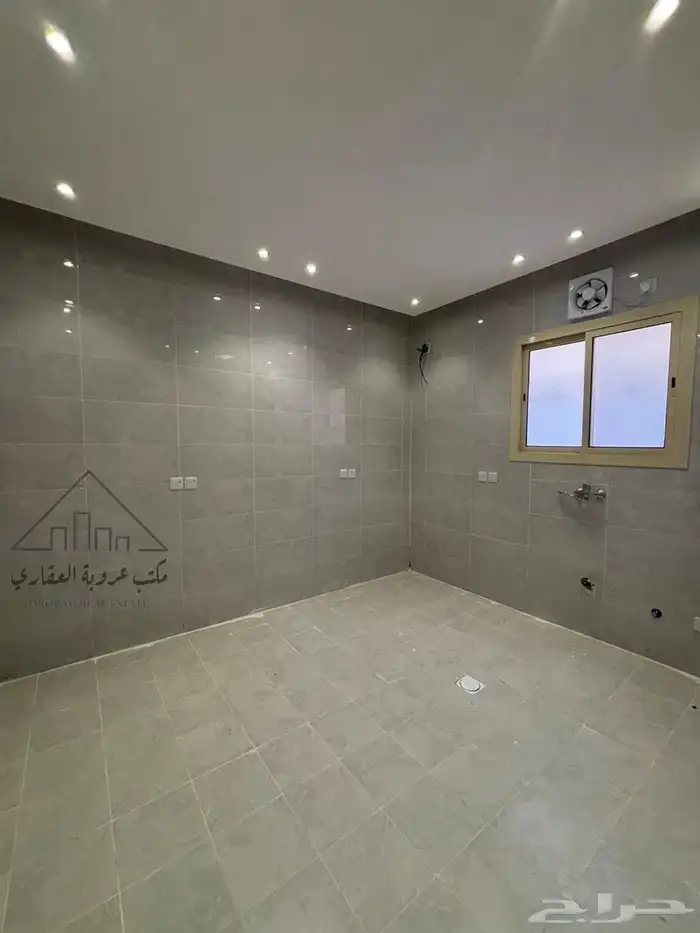 للبيع شقق تمليك دور ارضي تبوك حي الشفاء 9