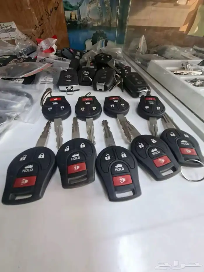 محل مفاتيح جده الصفا الأربعين برمجة مفتاح ريموت بصمه 10