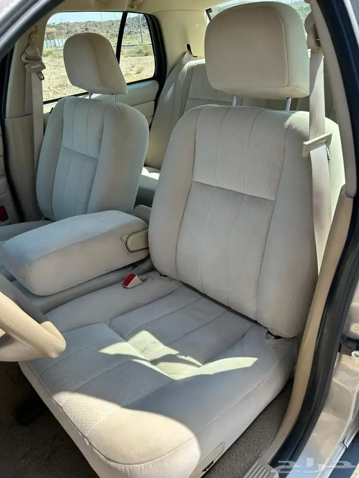 فورد فكتوريا 2009 20