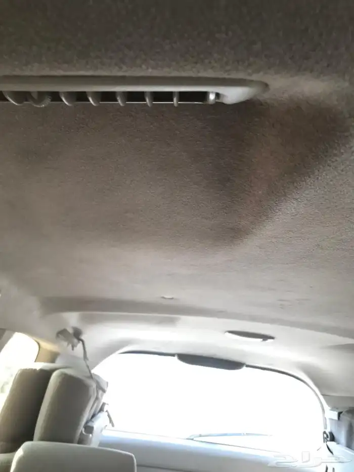 للبيع انوفا موديل 2012 2