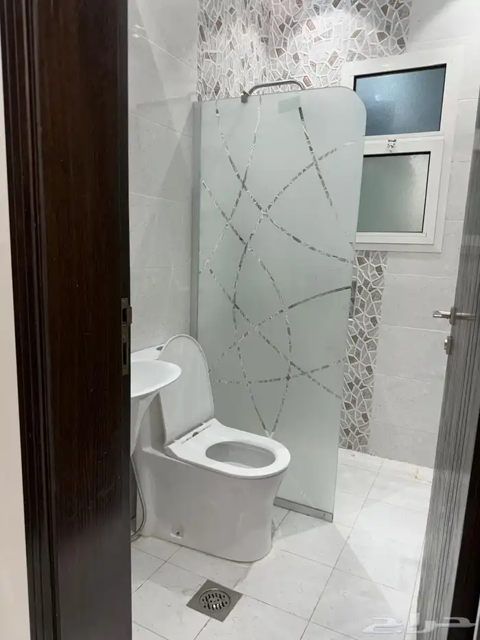 شقة للإيجار بحي الصواري 3