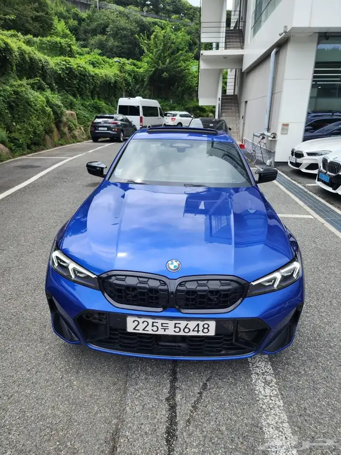 بي ام دبليو 340 2