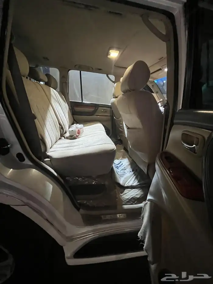 جيب لكزس 2006 18