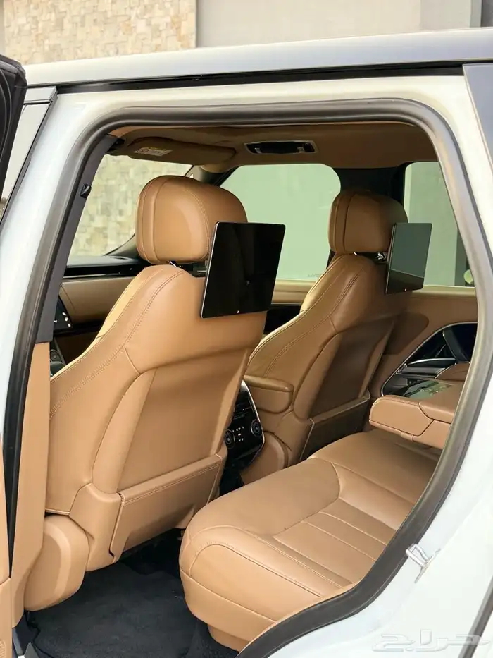 رنج رو ر  وج 2023 5