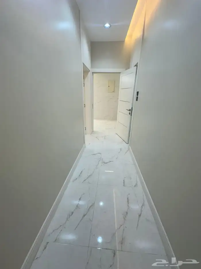 للبيع فلل مساحات كبيره واسعار مناسبه ب830 الف أبوعريش 5