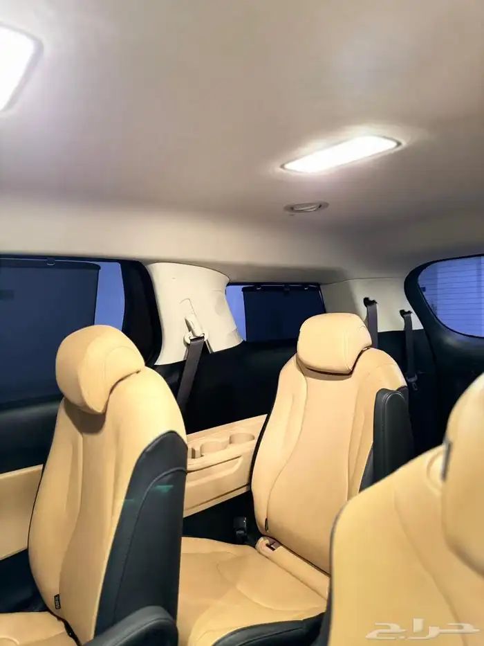 كرنفال 2022 ( ديزل ) عداد ديجتال فل كامل بحالة الوكالة 23