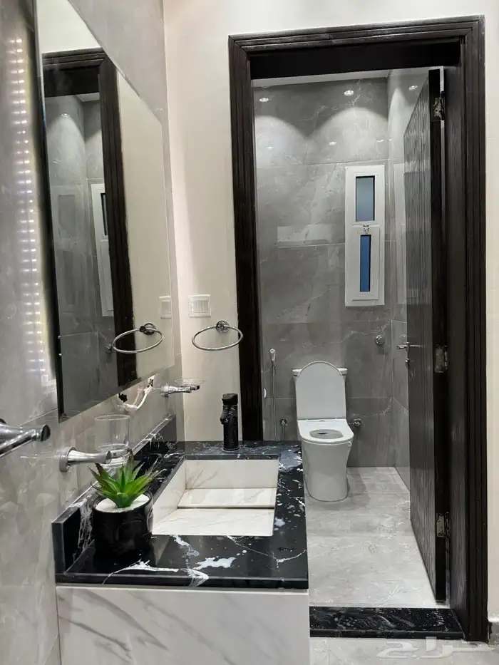 شقة للإيجار بحي الصواري 7