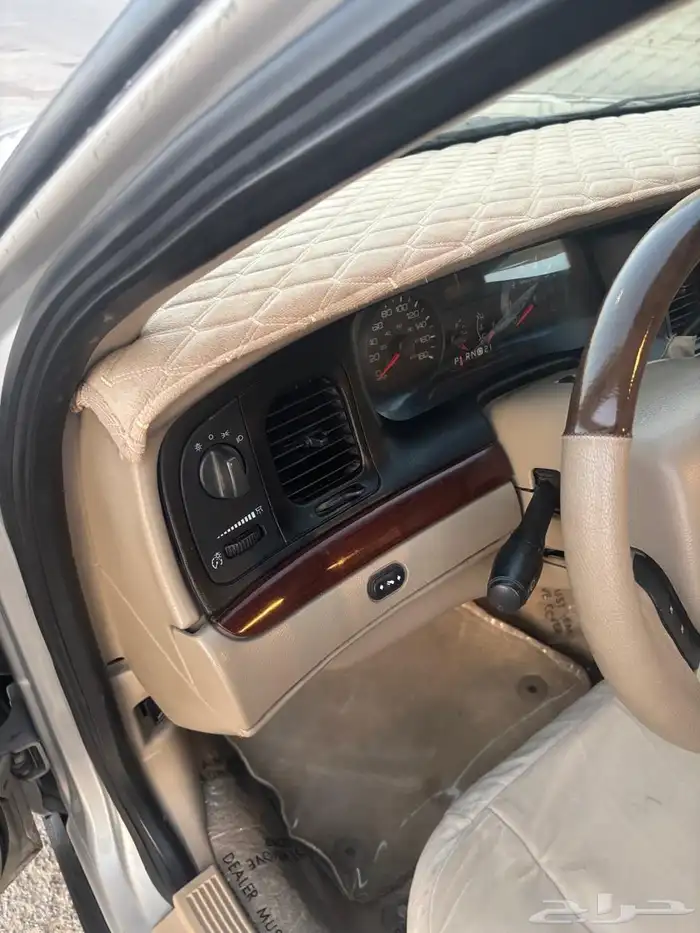 كراون فكتوريا 2011 للبيع سعودي 21