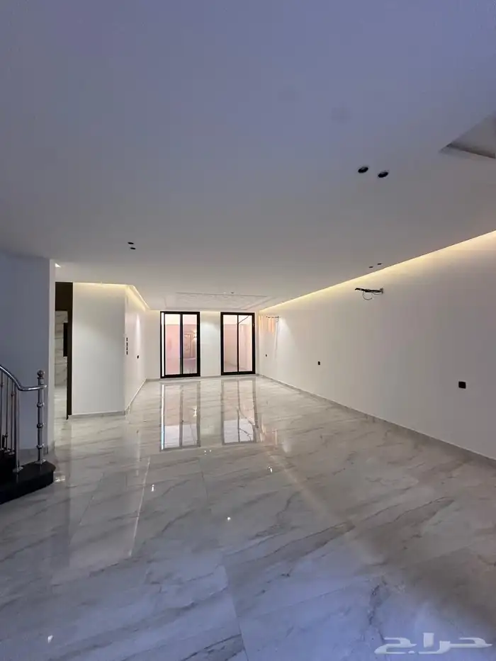 فله بمساحه واسعه في العرفاء ب950 الف 5