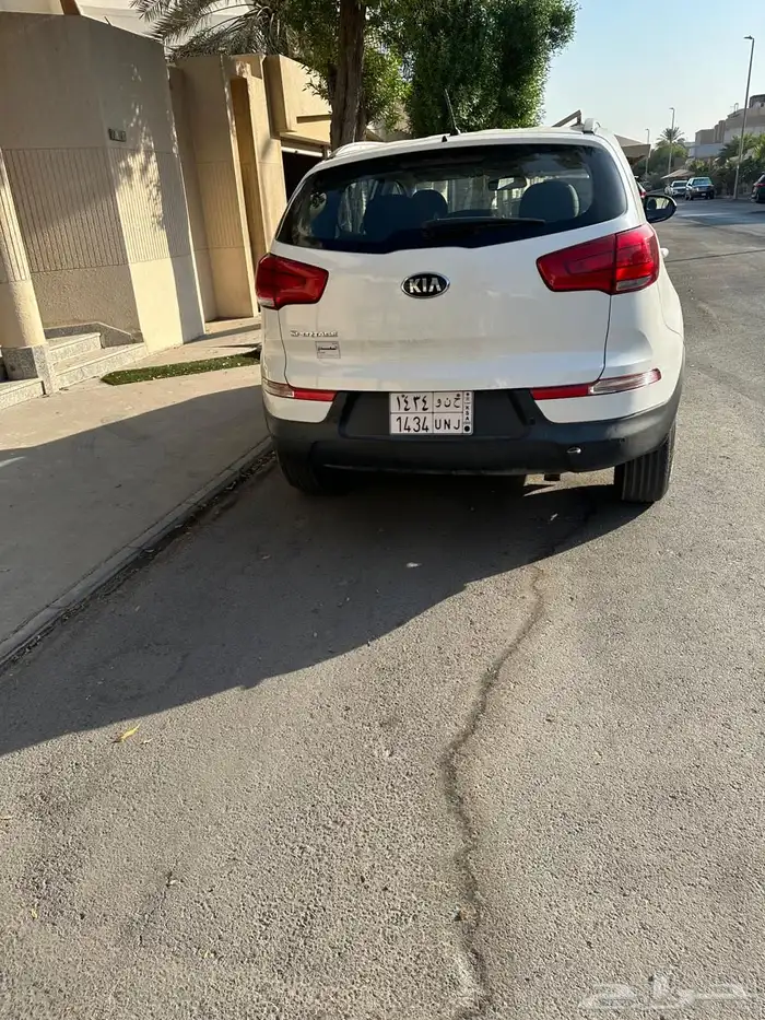 كيا سبورتاج 2016 نضيف جدا 3