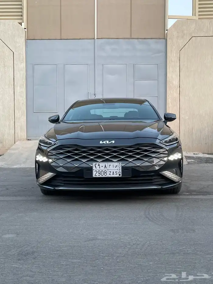 كيا K8 2022 خليجي 1