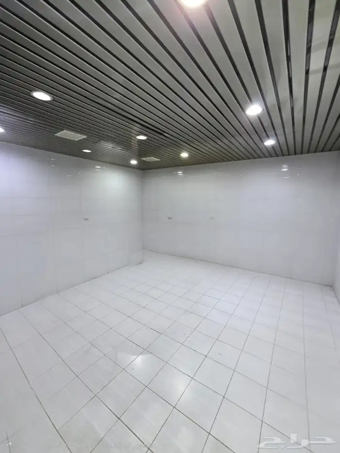 فيلا   دور و4 شقق 11