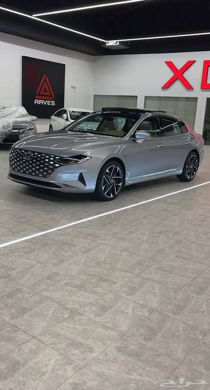 ازيرا 2022 سمارت نص فل سمارت وكالة الموتر على ايدي مالك اول 9