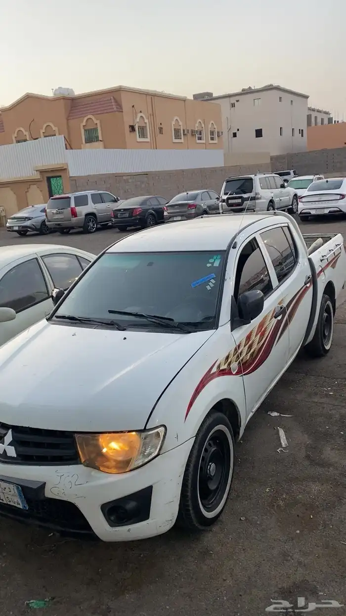 ميتسوبيشي L200 0