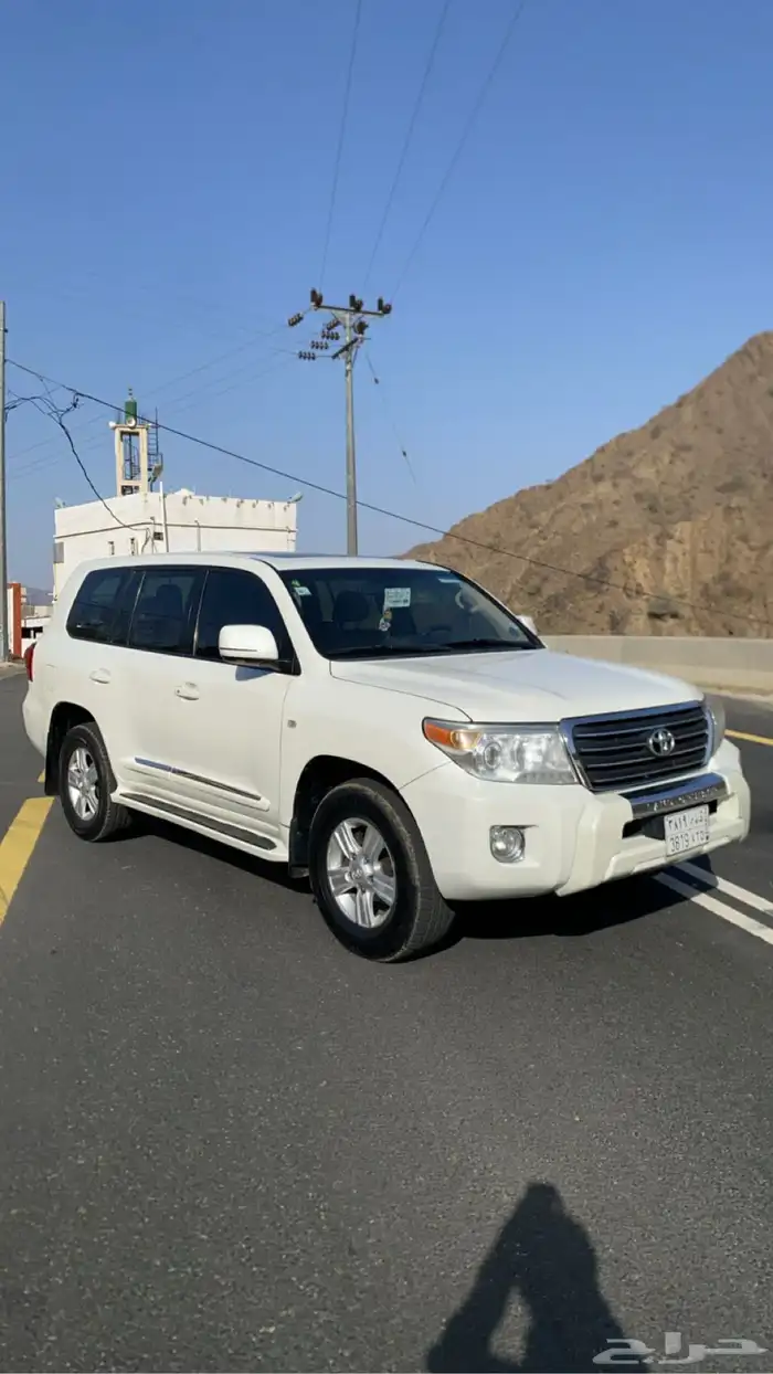 لاندكروزر 2011 7