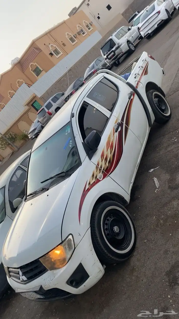 ميتسوبيشي L200 4