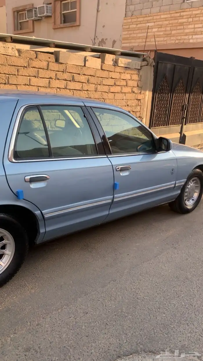 للبيع فورد 9