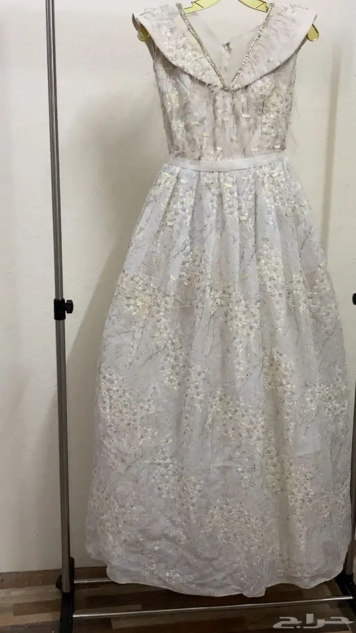 فساتين استعمال اقل من 5 ساعات 1