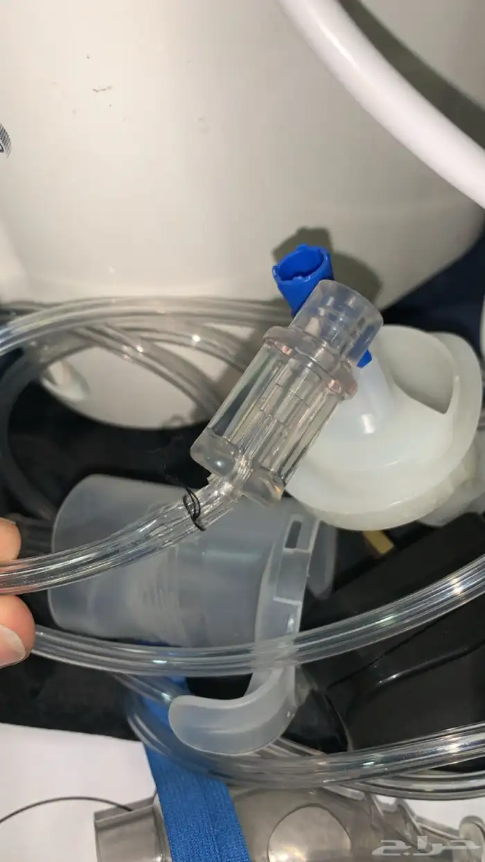 جهاز بخار   لي الكمام يحتاج تعديل فقط  ومعه دواء والمحلول. 1