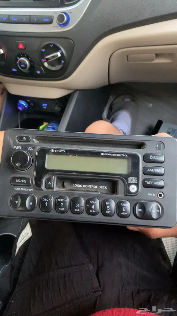 مسجل للبيع حق كامري 2003 - 2006 0