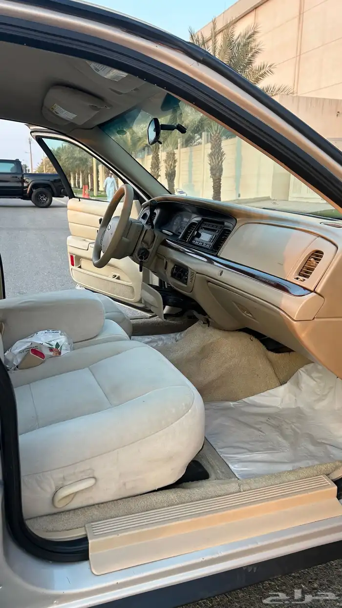 فورد كراون فكتوريا (2012) 12