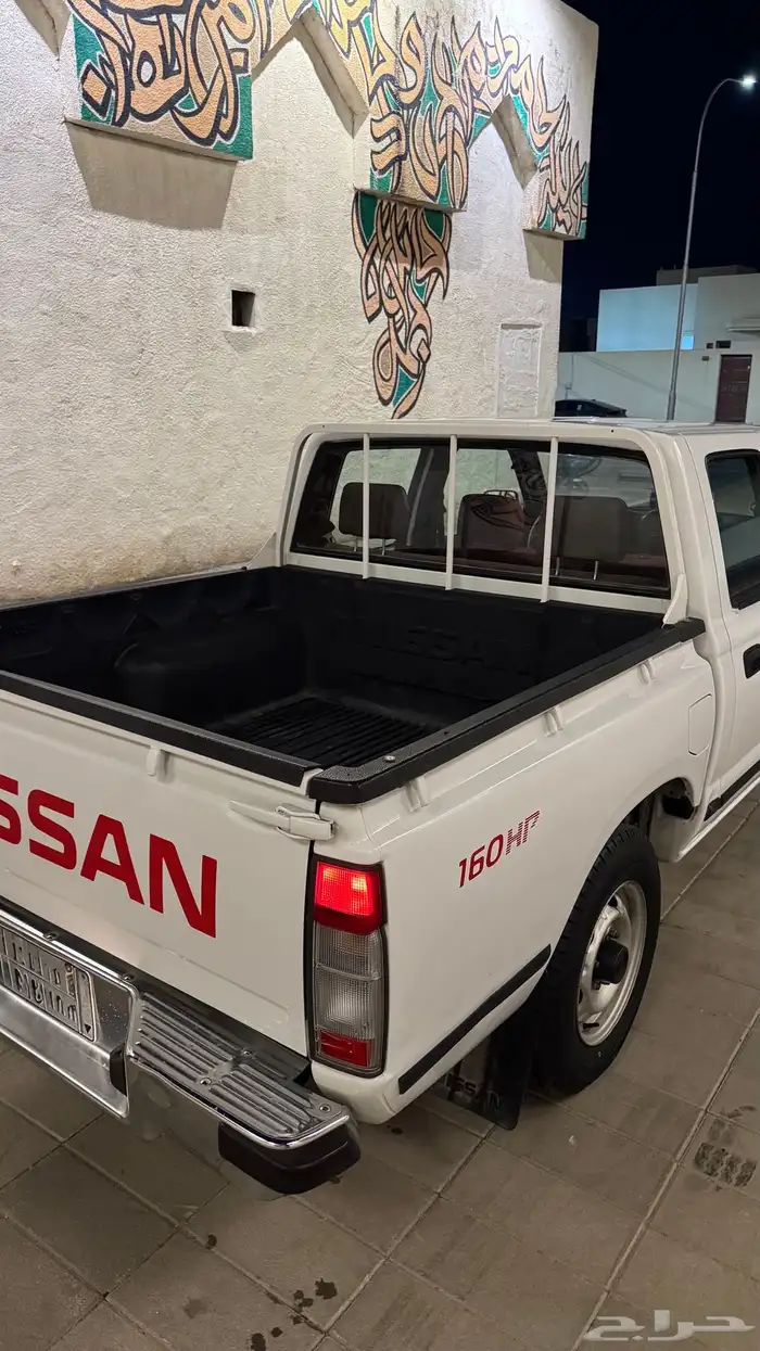 نيسان ددسن غمارتين 2011 عداد قليل 15