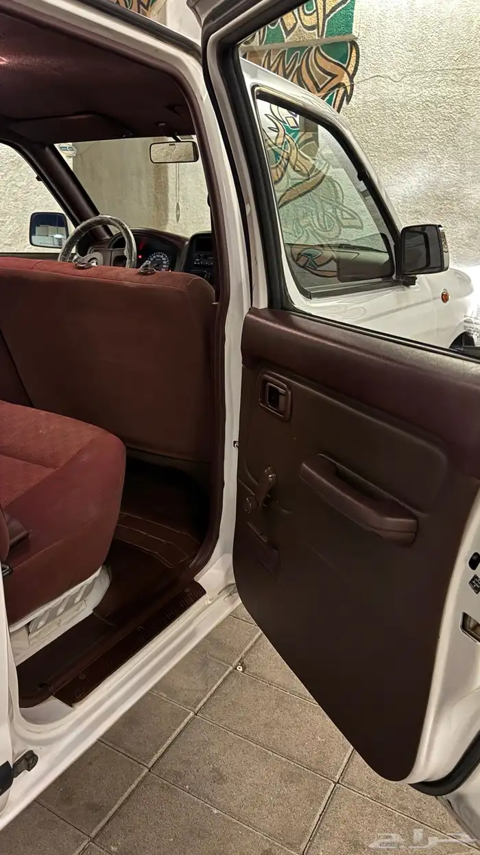 نيسان ددسن غمارتين 2011 عداد قليل 26