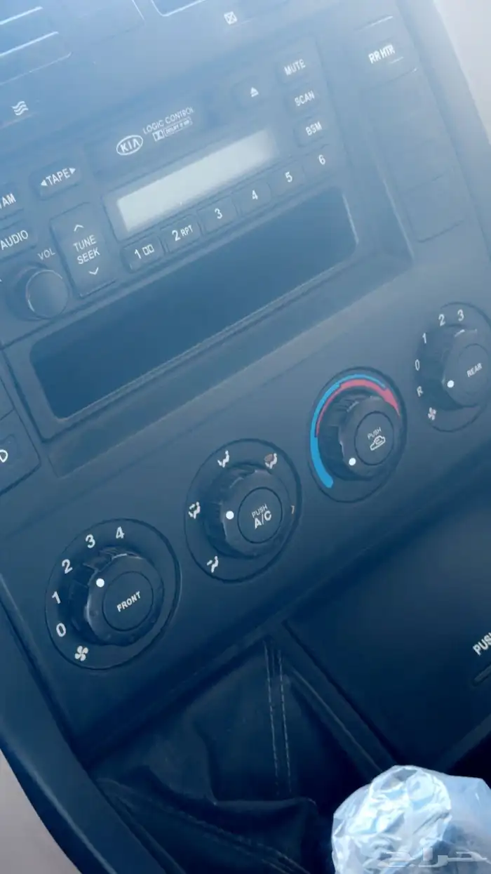 فان كيا قير عادي مبيعات حكومية مخزن 4