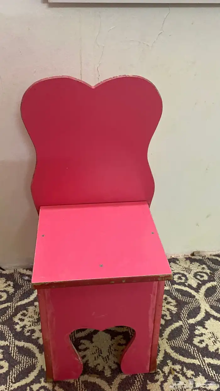 دولاب مع كومدينا وكرسي 0