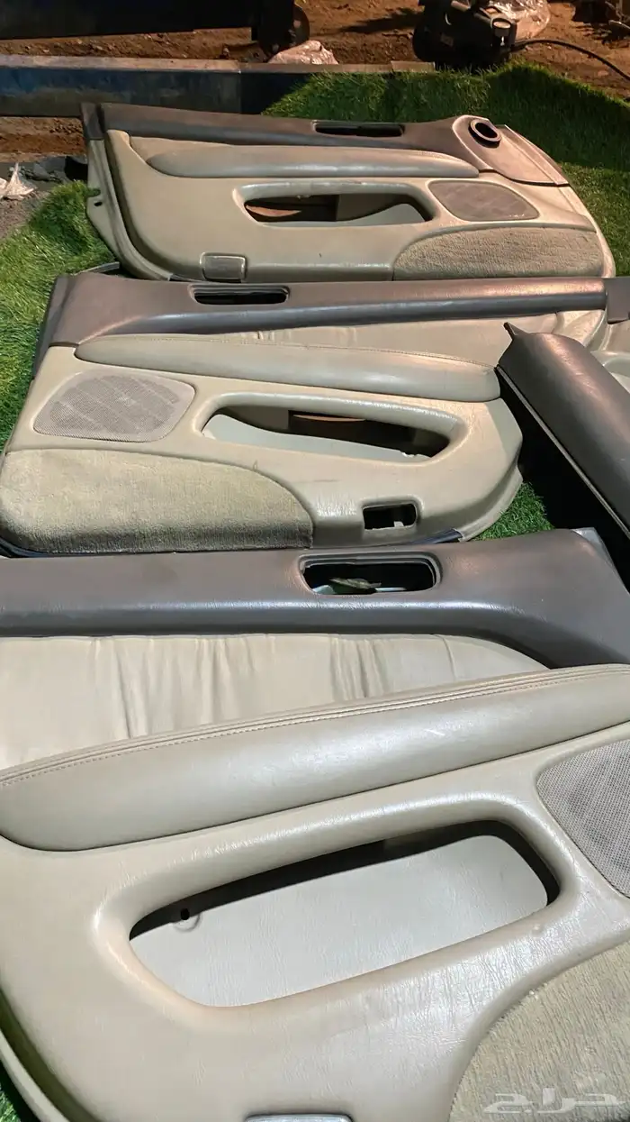 قطع لكزس ال اس 400 6