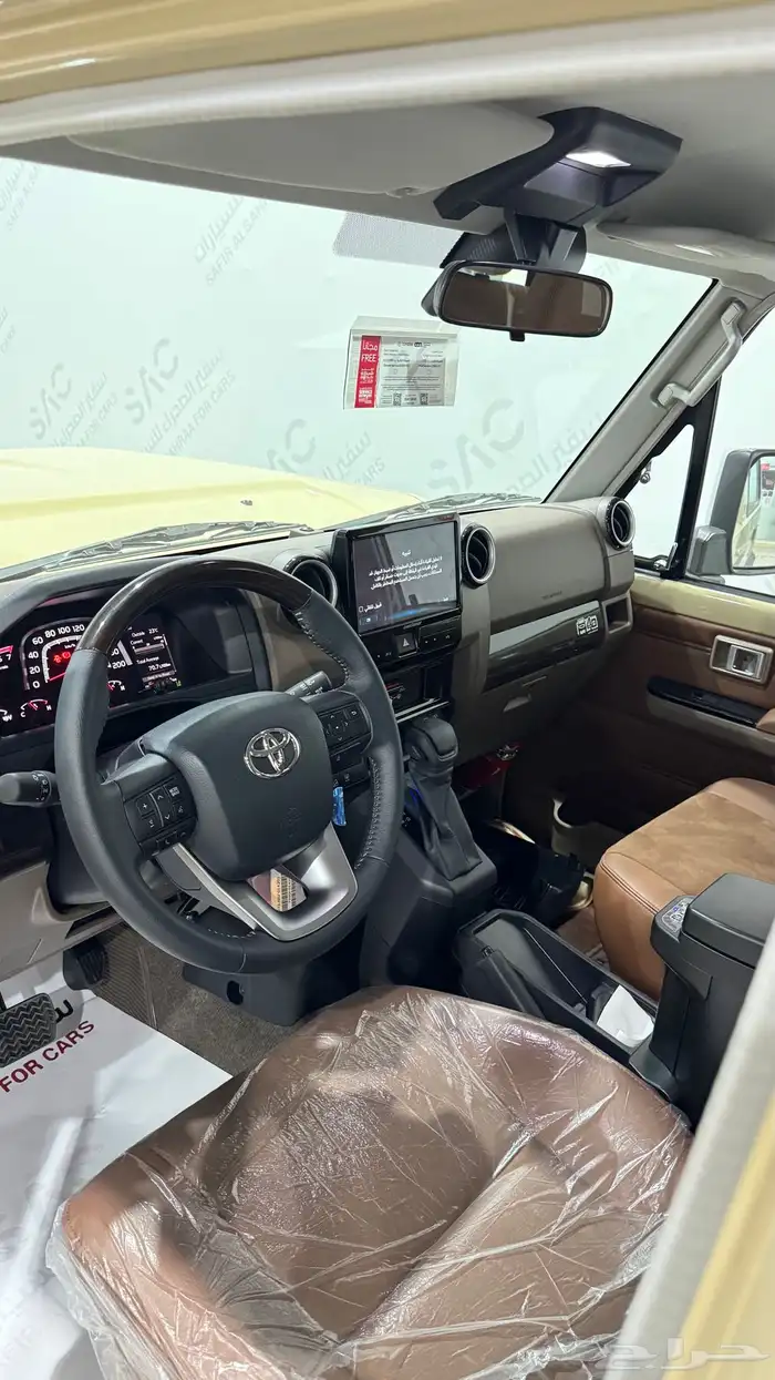 تويوتا   جيب مصندق - 2025 - تماتيك - بنزين - ونش 4
