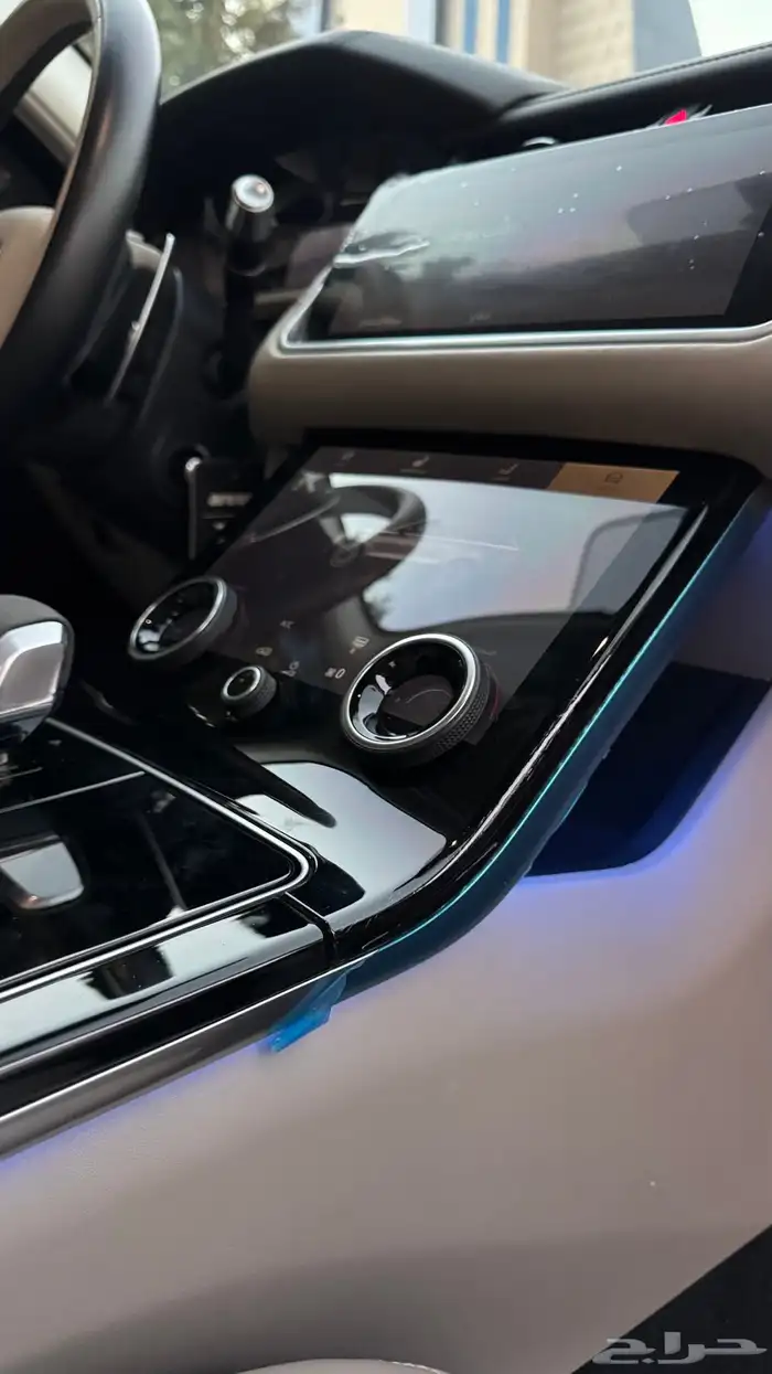 رنج روفر فيلار خليجي 2021 تحت الضمان 25