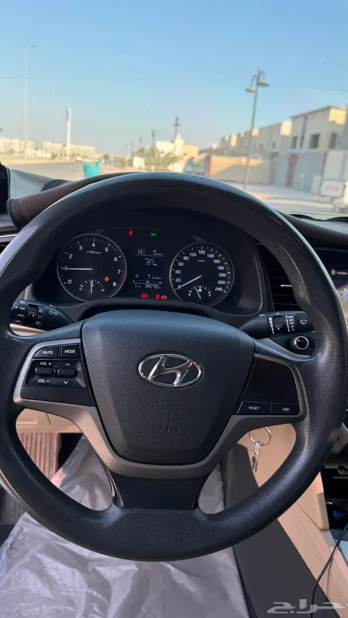 النترا 2018 مكينة 2.0 4