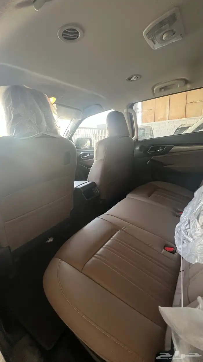 ام يو اكس 2024 6