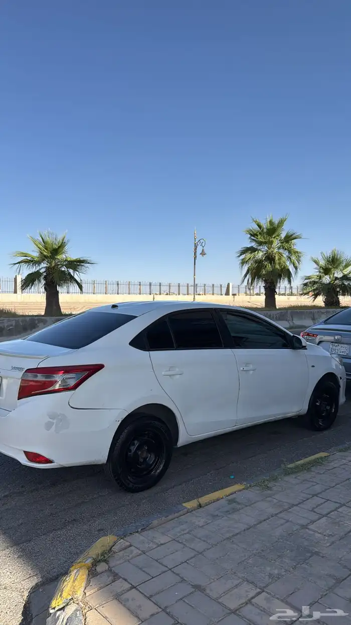يارس تويوتا للبيع الممشى 257 الف شرط محركات 0