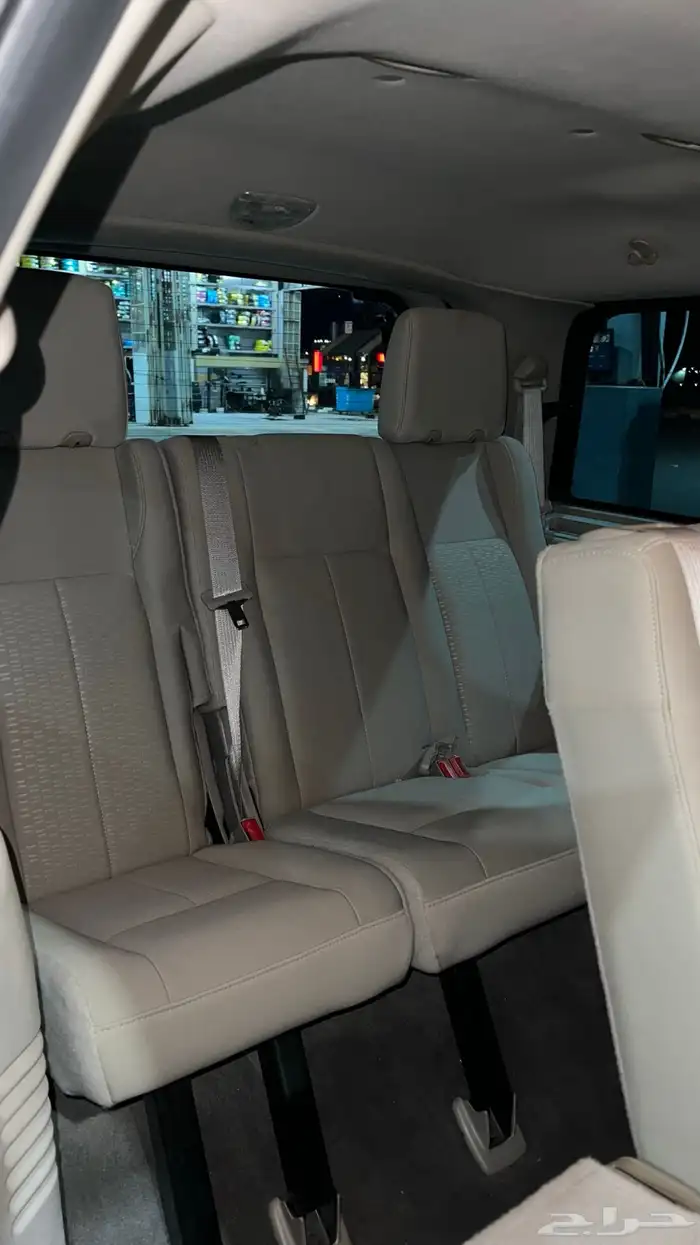 جمس فورد اكسبيديشن 2010 19