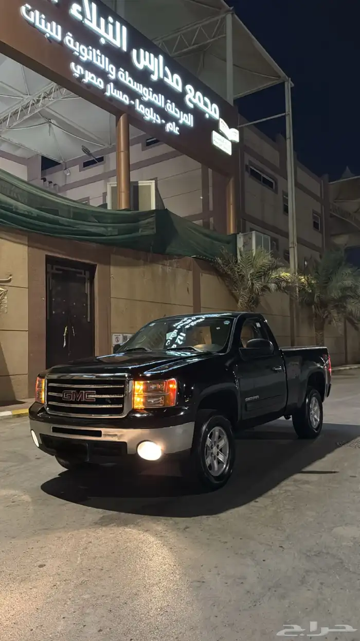 جمس سيرا 2011فل كامل نظيف 1