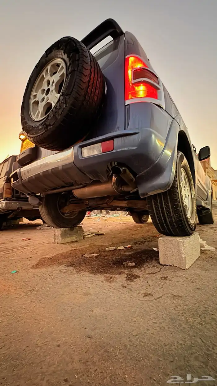 باجيرو 2001 للبيع ب 13500 وقابل للتفاوض للصامل 24